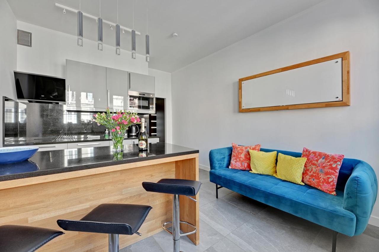 Blue Mandarin Old Town Apartment Гданск Екстериор снимка