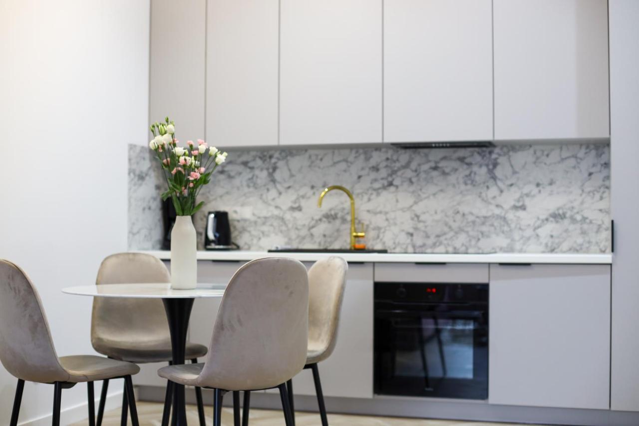 Blue Mandarin Old Town Apartment Гданск Екстериор снимка